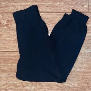 Halara High waisted elastic black joggers